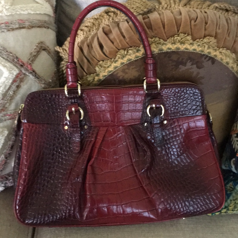 Gorgeous leather Antonio Melani bag